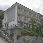 Edera Hotel 2*